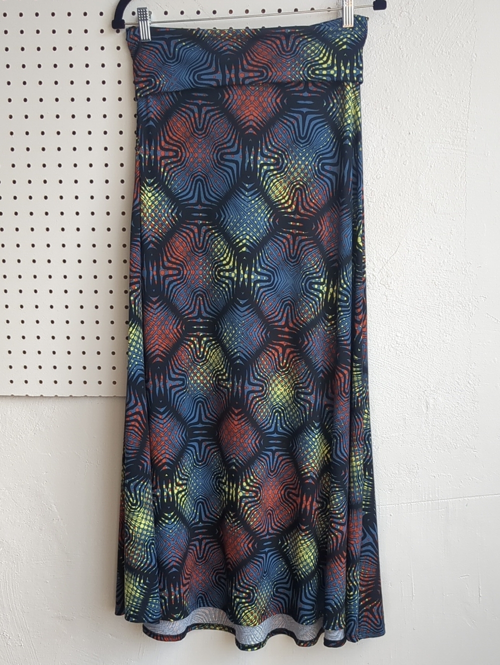 LuLaRoe Maxi Skirt in Blue, Red and Yellow Abstract Pattern